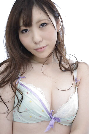 What a dream to have sexy Kirari Suzuki like teacher