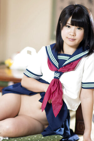 Ami Oya takes off her uniform and shows her chubby body