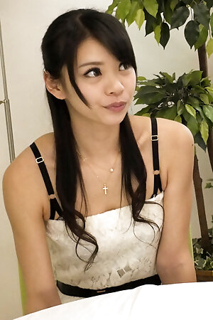 Akubi Yumemi pictures